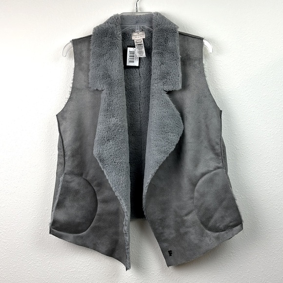 NWT French Connection reversible gray Rhonda faux fur shearling pockets - Picture 3 of 9